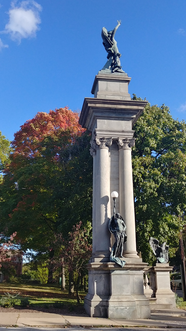 Pitts Park Sculpture