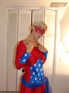 xsiteability.com - At Home With Patriot Girl thumbnail
