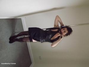 xsiteability.com - Sue Tied to Post thumbnail