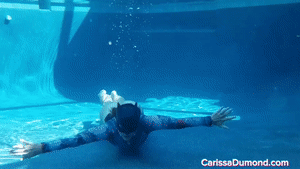 xsiteability.com - Carissa-Bat woman-underwater-swim thumbnail