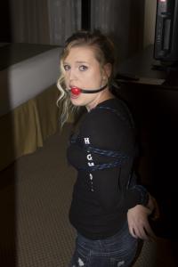 xsiteability.com - Amanda Bryant : Hogtied Babysitter thumbnail