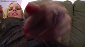 xsiteability.com - SuziGiantess  561  Suzi thumbnail