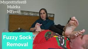 xsiteability.com - Holiday Foot Smelling Handjob thumbnail