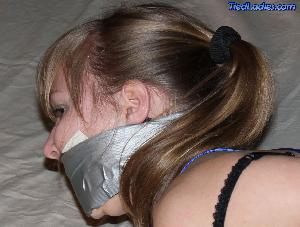 xsiteability.com - Oceanee photoset 006e thumbnail